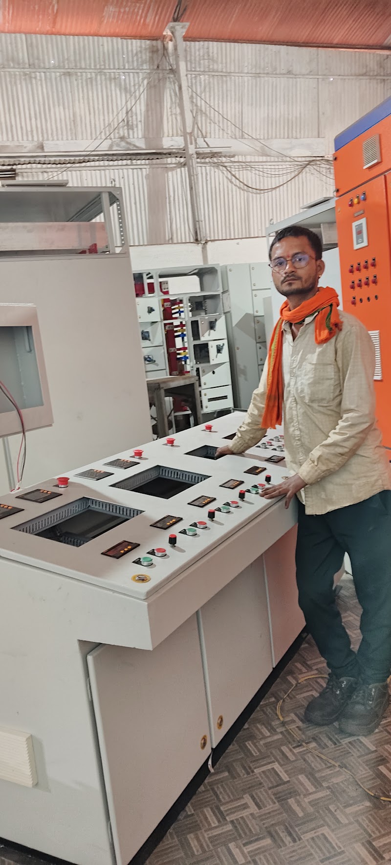 Kashi Power Con - Kashi Power Con, Ring Rd Number 2, New Industrial Area, Gogaon, Raipur, Chhattisgarh 492099, India