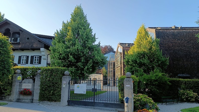 St. Gilgen International School - St. Gilgen International School Ischlerstraße 13, 5340 St. Gilgen, Austria