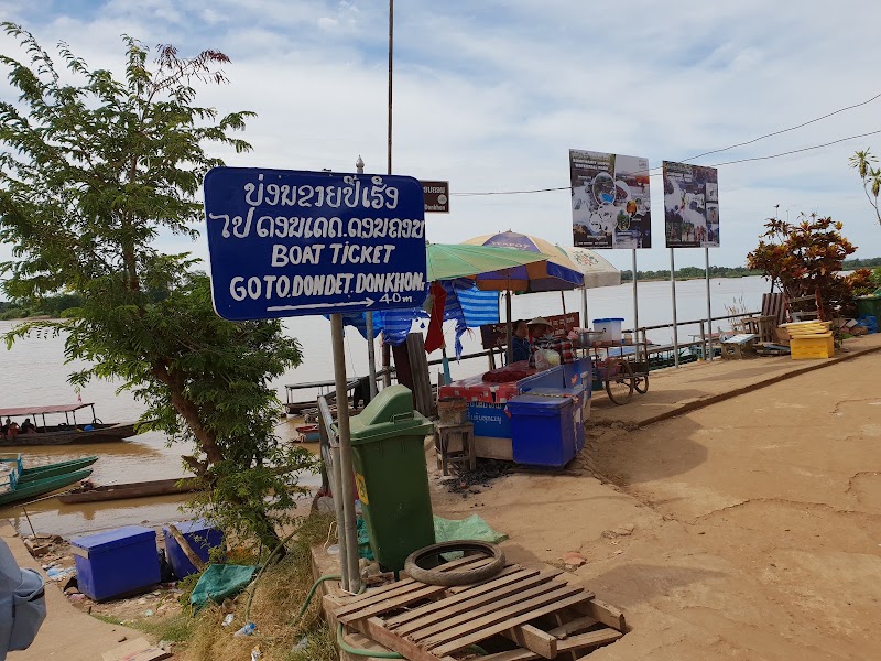 Pier Nakasong - Pier Nakasong, 2W29+9QV, Nakasong, Laos