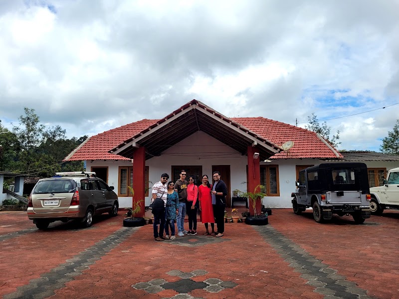 MOKSH FARMSTAY in Coorg-Bonfire-Coffee Plantation Visit-Local Home Food-River-6 km from Madikeri Town. - MOKSH FARMSTAY in Coorg-Bonfire-Coffee Plantation Visit-Local Home Food-River-6 km from Madikeri Town. Dada Farmstay Darshan Koruvanda Kadagadal Village, and, Post, Madikeri, Kadagadal, Karnataka 571248, India