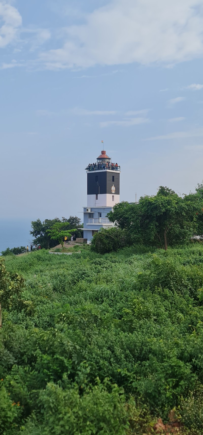 Dolphin's Nose Lighthouse - Dolphin's Nose Lighthouse, Dolphin Hill, Gajuwaka, Andhra Pradesh 530005, India