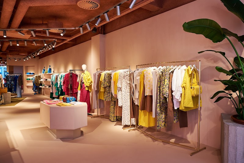 Essentiel Antwerp - Essentiel Antwerp Rue Jean Stas 18, 1060 Saint-Gilles, Belgium