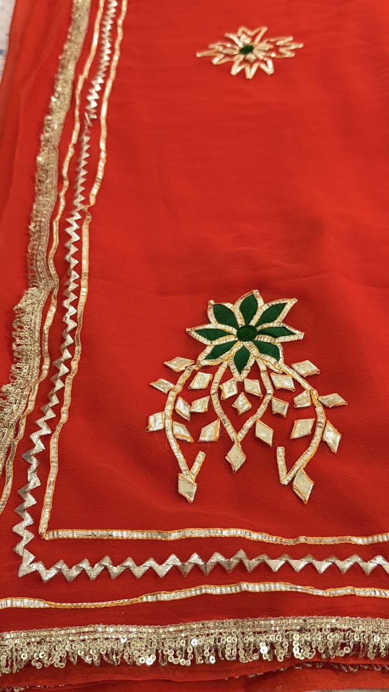 Jaipuri sarees - Jaipuri sarees Shop no 223 mamiyon ka darwaja, Shop no 43, ke samne vali building, Haldion Ka Rasta, Johri Bazar, Ramganj Bazar, Jaipur, Jaipur Nagar Nigam Area, Rajasthan 302003, India