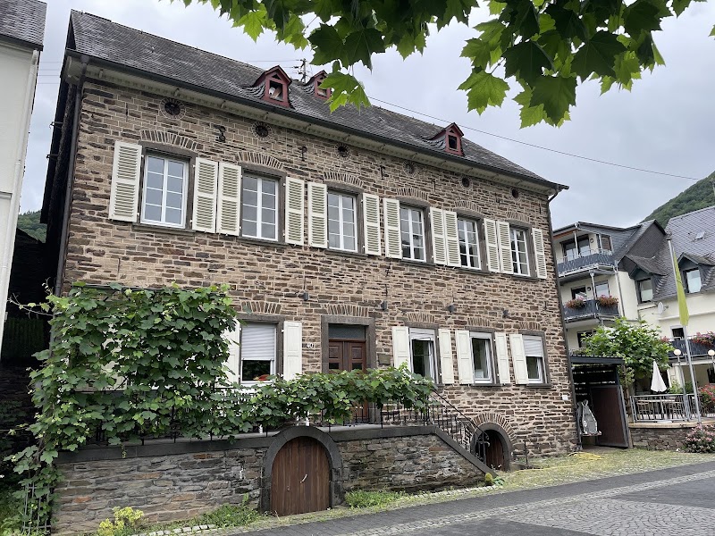Bioweingut Laurentiushof - Bioweingut Laurentiushof, Gartenstraße 13, 56814 Bremm, Germany