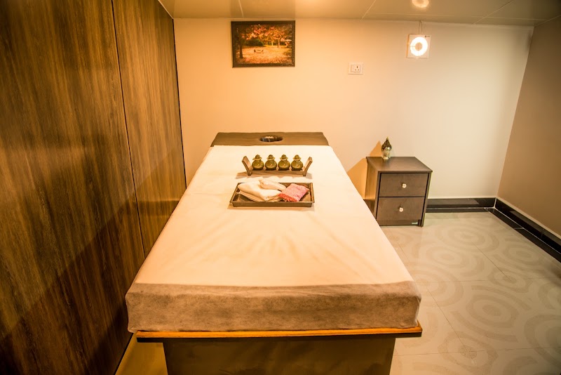 Yellow Lake Resort - Yellow Lake Resort R6CP+2J4, Shevaroys Hills, Manjakuttai, Tamil Nadu 636602, India