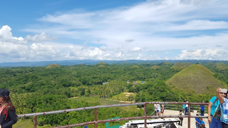 Chocolate Hills Complex - Chocolate Hills Complex, Q5X8+FX4, Loay Interior Road, Carmen, Bohol, Philippines