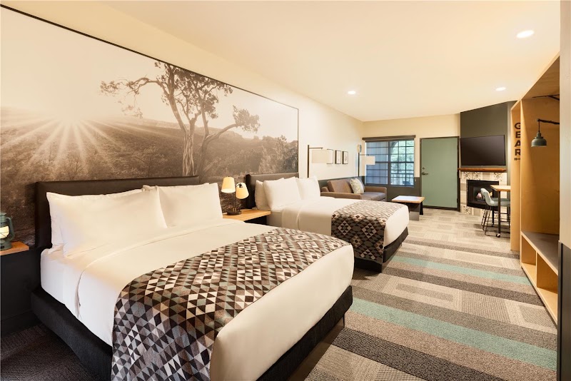 Mountain Modern Sedona, Tapestry Collection by Hilton - Mountain Modern Sedona, Tapestry Collection by Hilton, 95 Arroyo Pinon Dr, Sedona, AZ 86336, USA