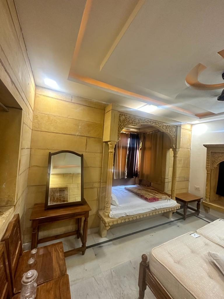 Hotel Gorakh Haveli - Hotel Gorakh Haveli, near Fort First Gate, Dhibba Para, Amar Sagar Pol, Jaisalmer, Rajasthan 345001, India