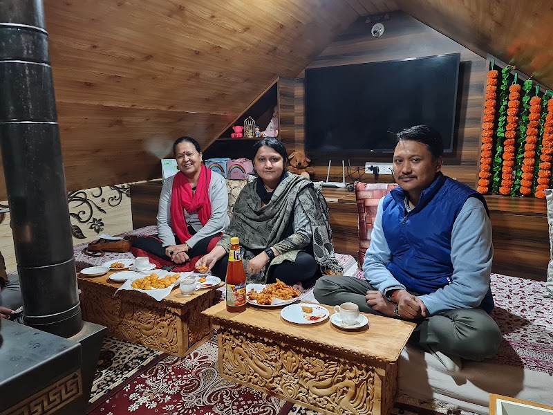 Akshit Homestay - Akshit Homestay Kalpa - Pangi Rd, near Devraj Negi stadium, Kalpa, Himachal Pradesh 172108, India