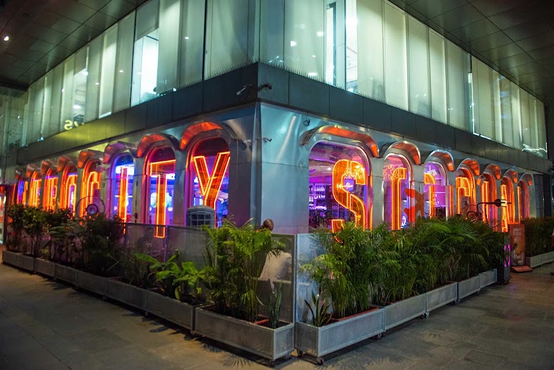 Aerocity SOCIAL - Aerocity SOCIAL Aerocity Access Rd Shop 6, Ground Floor, World Mark-1, 7 & 8, Aerocity, New Delhi, Delhi 110037, India