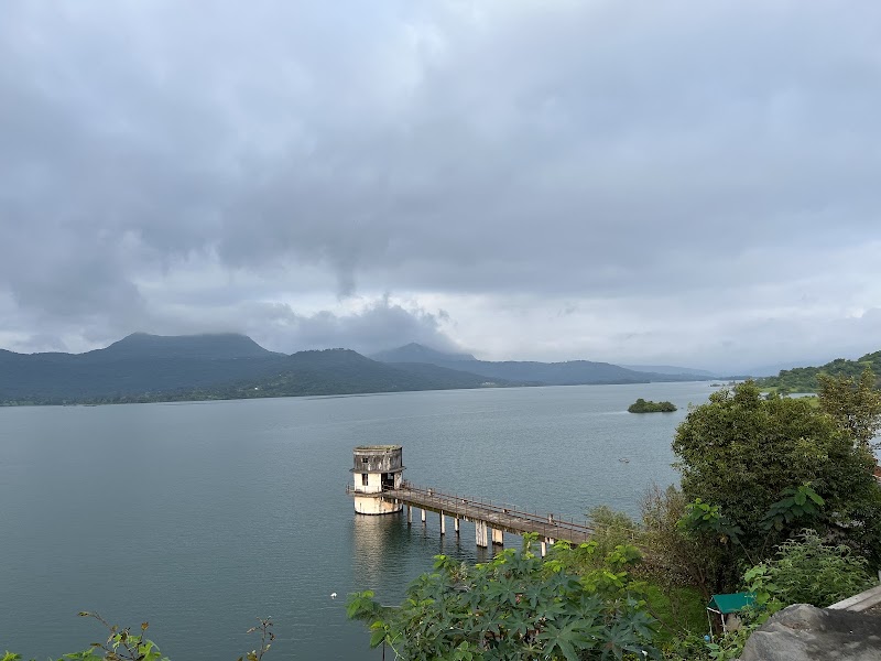 Lonavala Lake Waterfall - Lonavala Lake Waterfall lake road, Lonavala, Maharashtra 410402, India