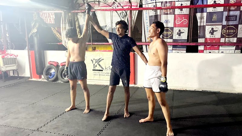 FIGHTERS DEN MMA - FIGHTERS DEN MMA, 6/B, Haji Ln, Beniapukur, Kolkata, West Bengal 700014, India
