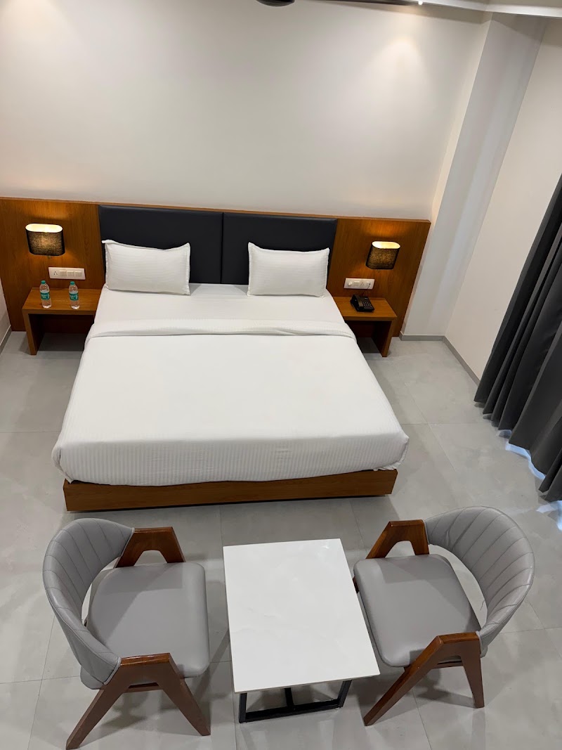 Hotel Madhukta Inn Somnath - Hotel Madhukta Inn Somnath, Somnath Bypass Rd, near Somnath Railway station, Prabhas Patan, Somnath, Gujarat 362268, India
