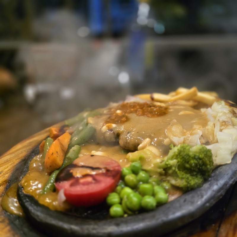 Kobe Sizzlers - Kobe Sizzlers No. 12, 1st floor, Pragathi Mansion, above Chianti Restaurant, near sky garden bar, KHB Colony, 5th Block, Koramangala, Bengaluru, Karnataka 560095, India