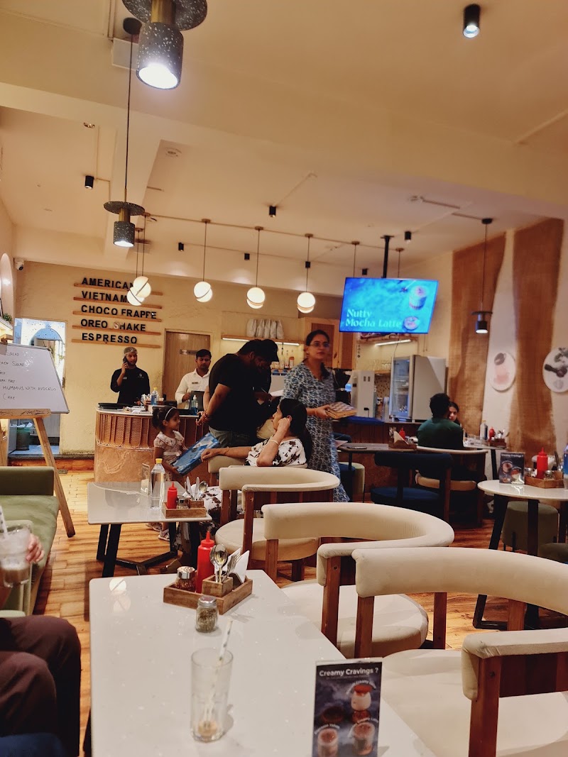 Love Over Coffee Gurugram Sector 23 - Love Over Coffee Gurugram Sector 23 Ground Floor, 131, District Shopping Center Urban estate, Sector 23-23A, Cartarpuri Alias Daulatpur Nas, Gurugram, Haryana 122017, India