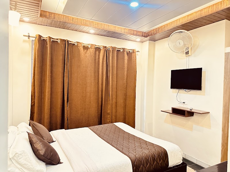 Meica Home Stay - Meica Home Stay House No. 110, Road, Golf Links, Shillong, Meghalaya 793001, India