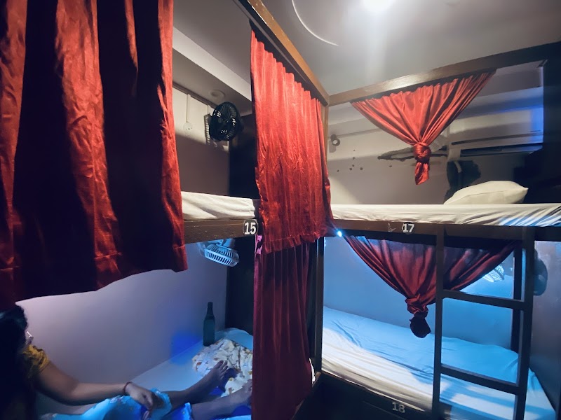 cozy inn hostel - cozy inn hostel, 1/45, Lalita Park, Laxmi Nagar, New Delhi, Delhi, 110092, India