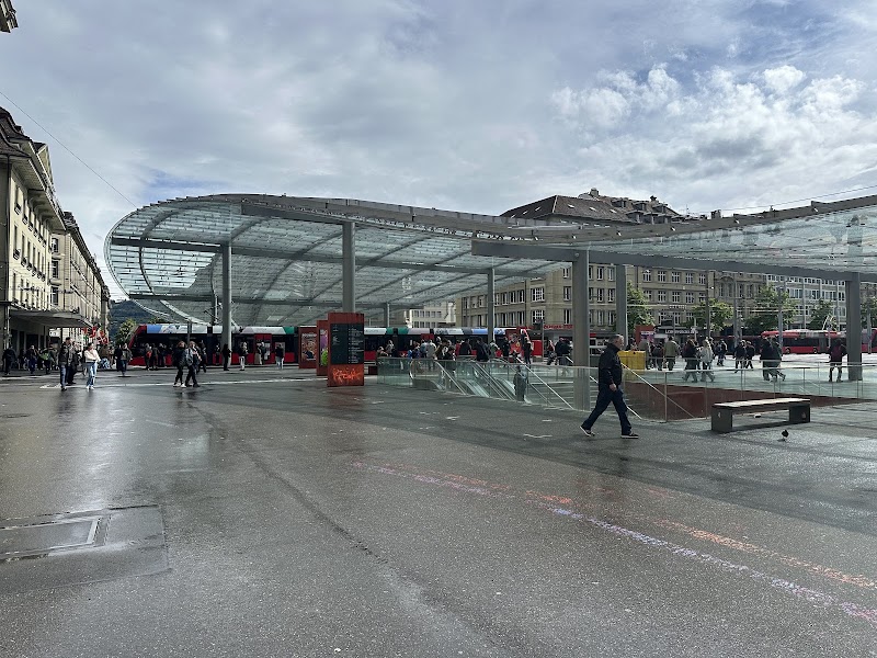 SBB Reisezentrum - SBB Reisezentrum Bahnhofpl. 4, 3011 Bern, Switzerland