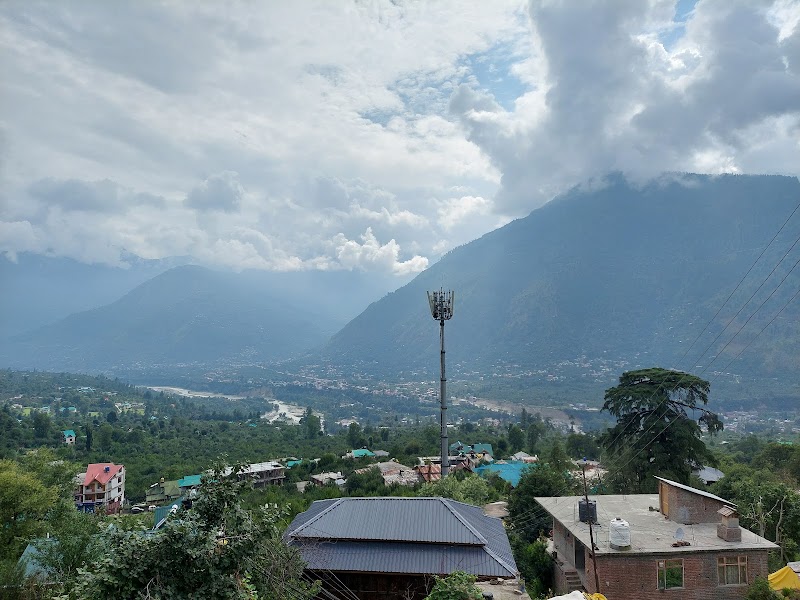 Gauri Shankar Temple - Gauri Shankar Temple 4577+6JX, Naggar Castle Rd, Naggar, Himachal Pradesh 175130, India