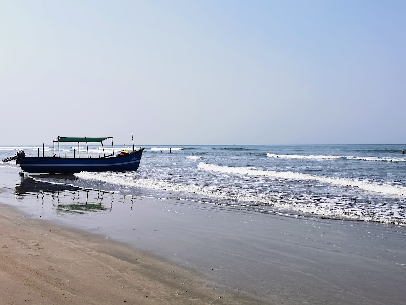 Mandrem Beach - Mandrem Beach Near Chopdem, MP95+VR7, Mandrem, Goa 403527, India