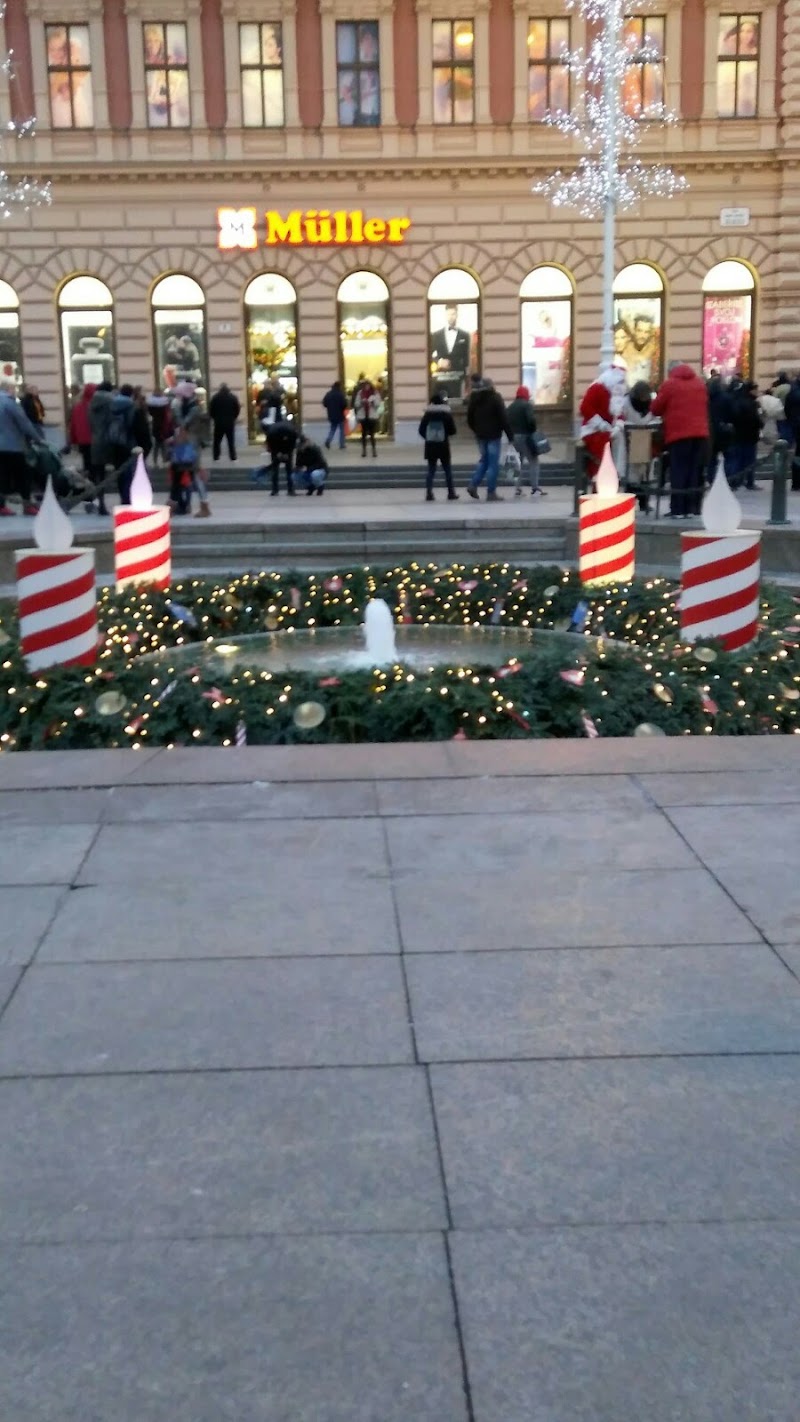 Ban Jelačić Square - Ban Jelačić Square Trg bana Josipa Jelačića, 10000, Zagreb, Croatia