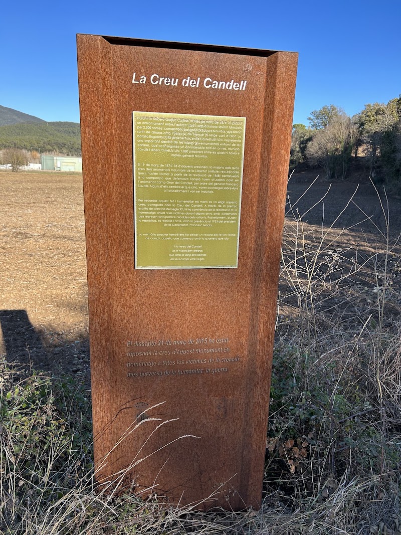 La creu del Candell - La creu del Candell 17850 Besalú, Girona, Spain