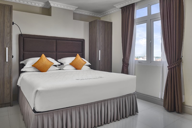 Palace Gate Hotel & Residence by EHM - Palace Gate Hotel & Residence by EHM, #10B, 10B, 264 Samdach Phuong St. (264), Phnom Penh 120207, Cambodia