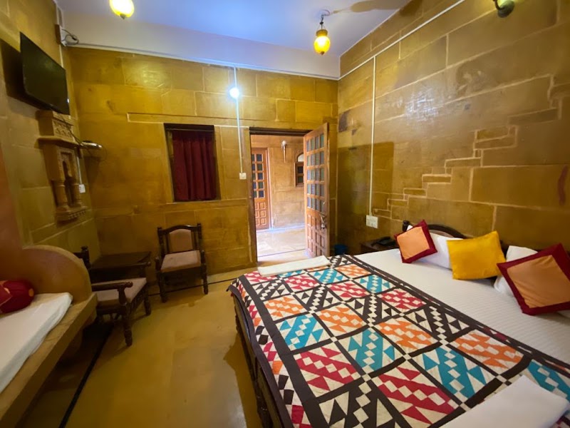 Hotel Gorakh Haveli - Hotel Gorakh Haveli, near Fort First Gate, Dhibba Para, Amar Sagar Pol, Jaisalmer, Rajasthan 345001, India