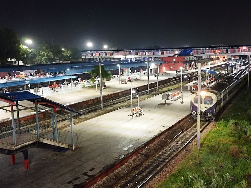 Ghaziabad Junction - Ghaziabad Junction, Bhur Bharat Nagar, Railway Colony, Madhopura, Ghaziabad, Uttar Pradesh 201009, India