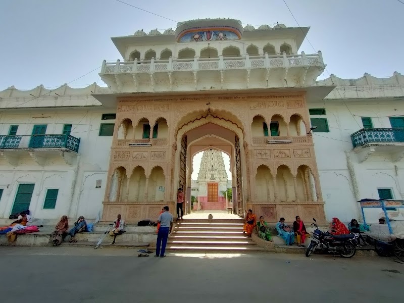 Rangji Temple - Rangji Temple, FHR4+44Q, Pushkar, Rajasthan 305022, India