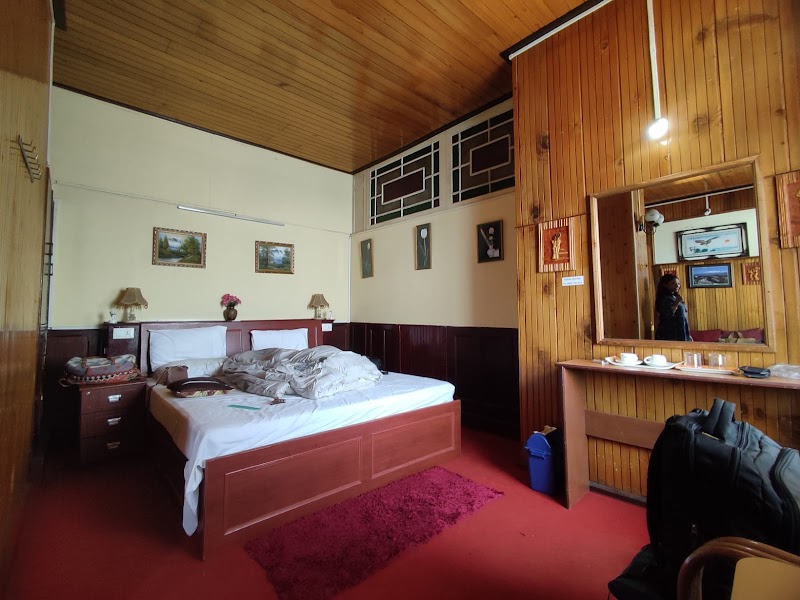Classic Guest House - Classic Guest House 27W9+47C, Manbari Basti, Darjeeling, West Bengal 734101, India