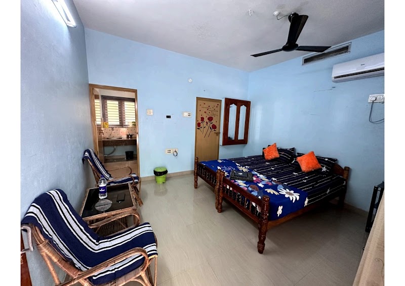 STANDARD STAY - STANDARD STAY, black beach road, Thiruvambadi Rd, near Lumuma Black, Varkala, Kerala 695141, India