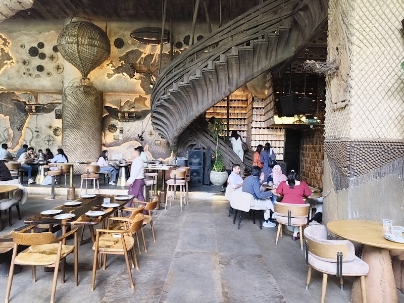 Bağlami | Bağlamı Bombay - Bağlami | Bağlamı Bombay, Opp NMACC, Bağlami, Bombay @ BKC 7, Ins Tower, G Block BKC, Bandra Kurla Complex, Bandra East, Mumbai, Maharashtra 400098, India