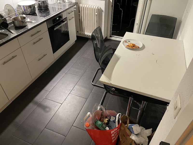 Homestay - Zurich center - Homestay - Zurich center Aemtlerstrasse 37, 8003 Zürich, Switzerland