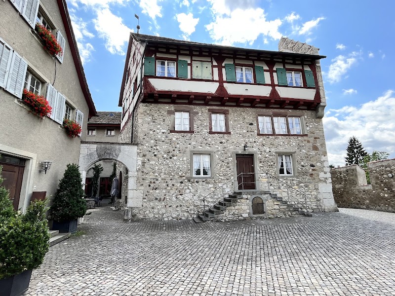 Schloss Laufen - Schloss Laufen, Areal Schloss Laufen, 8447 Laufen-Uhwiesen, Switzerland
