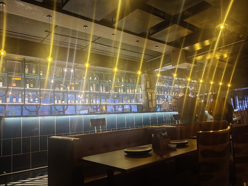 The Big Baadshaah - The Big Baadshaah 2nd Floor, 88, Outer Ring Rd, near More Supermarket, Marathahalli Village, Marathahalli, Bengaluru, Karnataka 560037, India