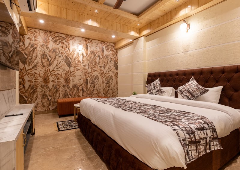 Wood Way Guest House - Wood Way Guest House, Cheena Lodge, New Pavilion Compound, Sherwani, Nainital, Uttarakhand 263001, India