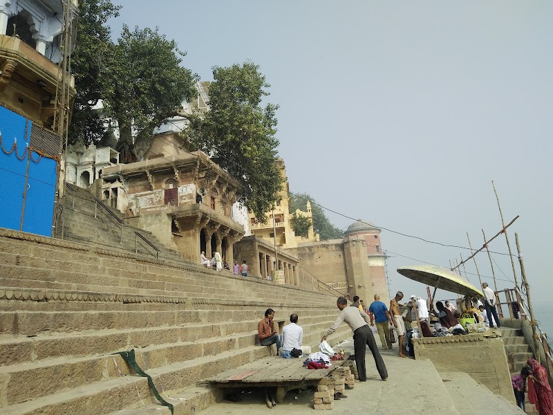 Tulsi Ghat, (Varanasi) - Tulsi Ghat, (Varanasi) Tulsi ghat B2, B 2/40, Assi Rd, Ghats of Varanasi, Shivala, Varanasi, Uttar Pradesh 221001, India