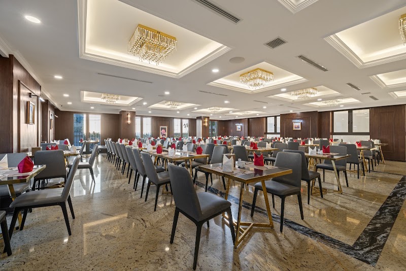 Golden Lotus Luxury - Golden Lotus Luxury, 198B Trần Bạch Đằng, Ngũ Hành Sơn, Đà Nẵng 50000, Vietnam