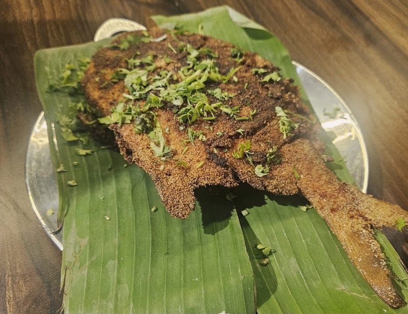 Shri Manik Food Express ( Family restaurant ) - Shri Manik Food Express ( Family restaurant ) Prathmesh Darshan society, opp. Ghatkopar Railway Station, Shival Nagar, Saibaba Nagar, Pant Nagar, Ghatkopar East, Mumbai, Maharashtra 400075, India