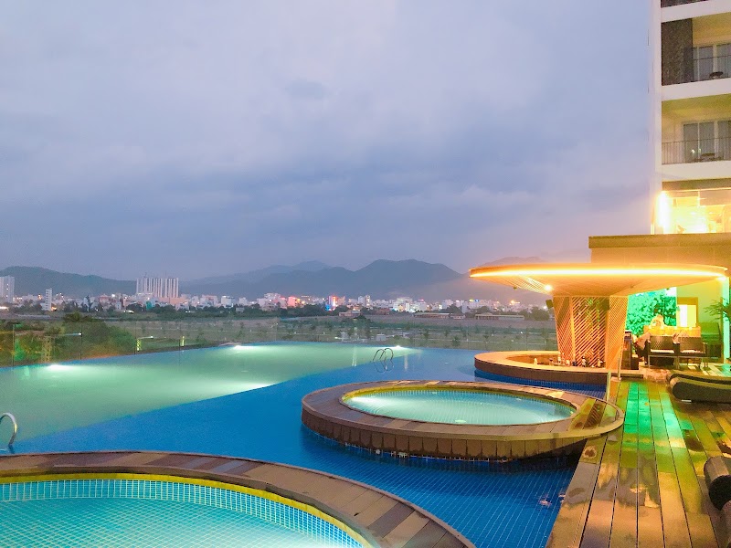 Quinter Central Nha Trang - Quinter Central Nha Trang, 86/4 Trần Phú, Street, Loc Tho Ward, Nha Trang, Khánh Hòa 650000, Vietnam
