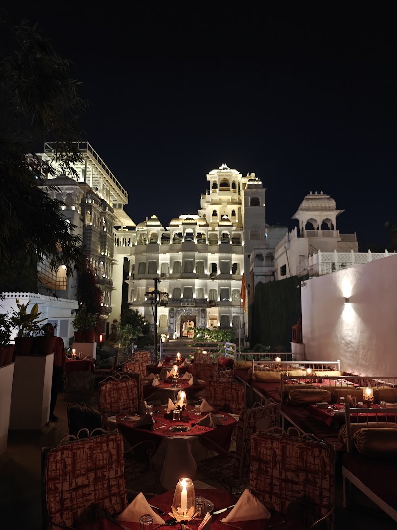 Restaurant Harigarh - Restaurant Harigarh Ambrai Rd, Outside Chandpole, Hanuman Ghat, Ambamata, Udaipur, Rajasthan 313004, India
