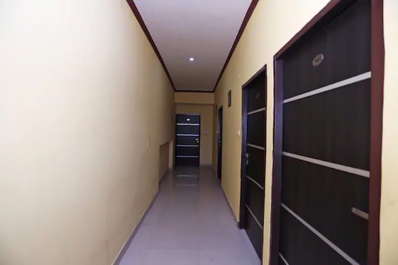 OYO R P Residency - OYO R P Residency POLICE STATION, Bahlolpur, Noida, Chotpur, Uttar Pradesh 201309, India