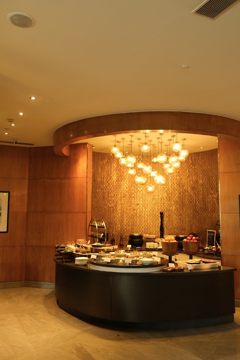 Cafe G - Crowne Plaza Today Gurugram