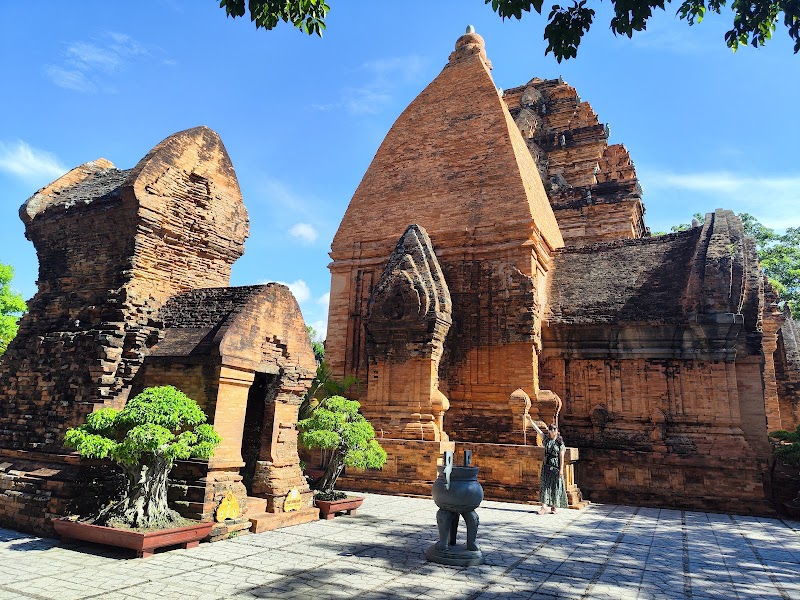 Po Nagar Temple - Po Nagar Temple 61 Hai Tháng Tư, Bắc Nha Trang, Khánh Hòa 650000, Vietnam