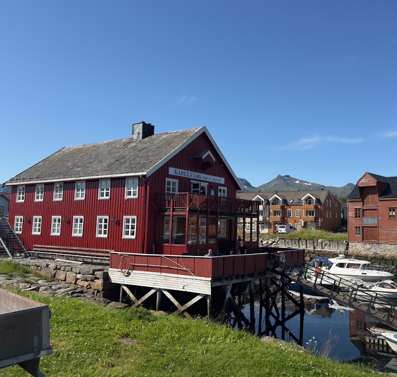Brygga Restaurant & Bar - Brygga Restaurant & Bar, Torget 9, 8310 Kabelvåg, Norway