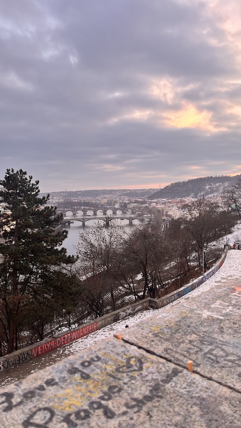 Vyhlídka na Letné - Vyhlídka na Letné, nábř. E. Beneše 1550, 118 00 Praha 7-Holešovice, Czechia