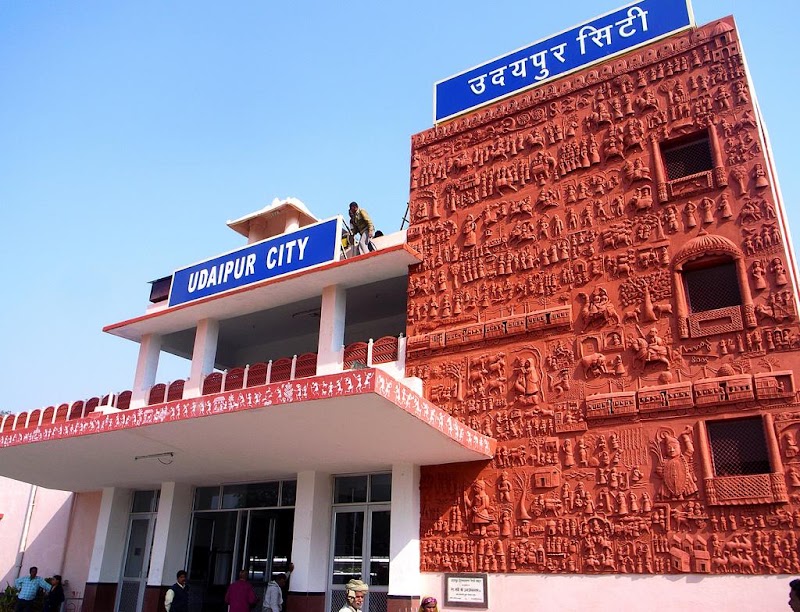 Udaipur City Railway Station - Udaipur City Railway Station, HM8X+XRJ, Jawahar Nagar, Khanjipeer, Udaipur, Rajasthan 313001, India