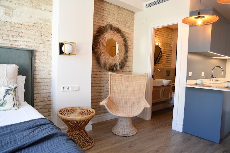 Honest Hotel Sevilla - Honest Hotel Sevilla C. San Pedro Mártir, 1, Casco Antiguo, 41001 Sevilla, Spain