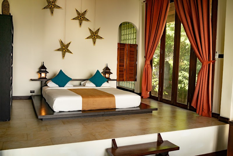 The Rocks Villas - The Rocks Villas, Koh Tao Tambon Ko Tao, Amphoe Ko Pha-ngan, Chang Wat Surat Thani 84280, Thailand